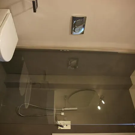 Parigi 3*