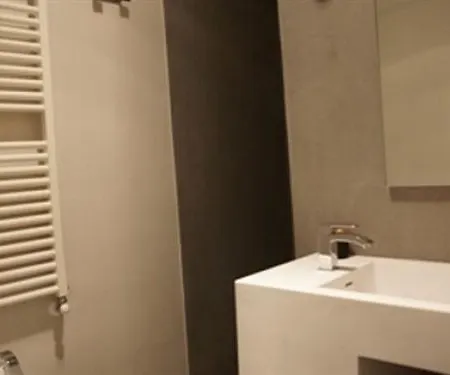 Parigi Guest house 3*