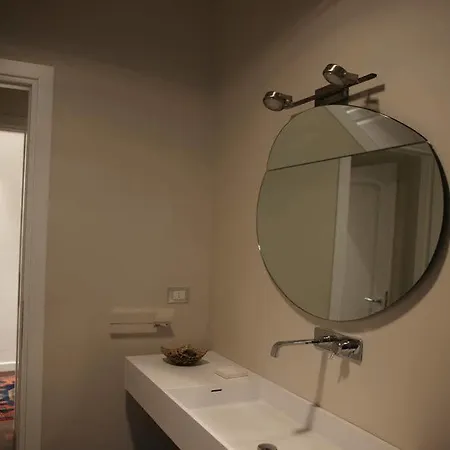 Guest house Parigi 3*