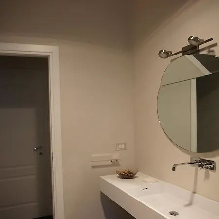 게스트하우스 Parigi