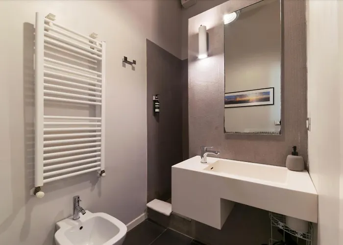 Parigi بولونيا